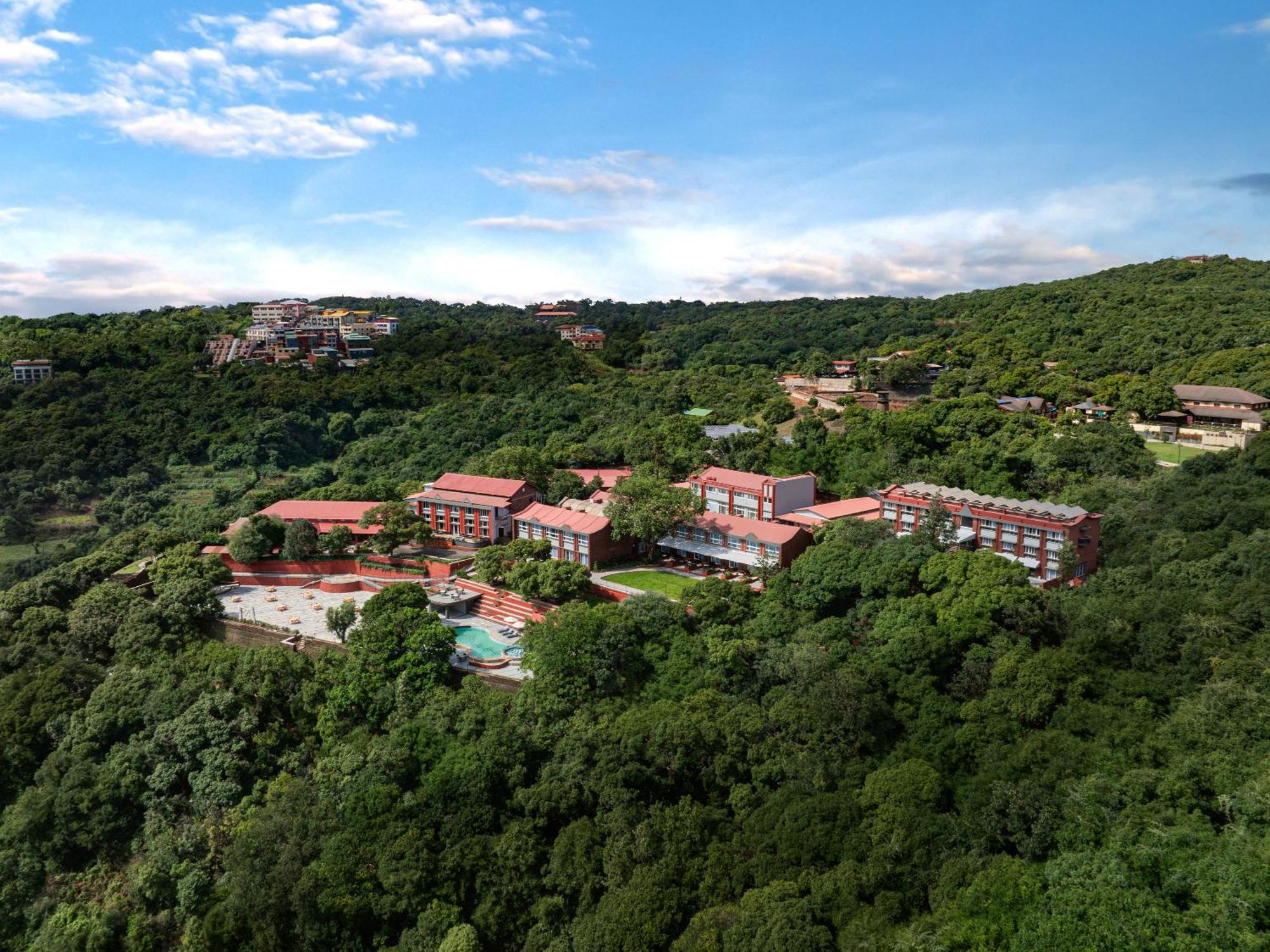 Fountain, Mahabaleshwar - Ihcl Seleqtions Otel Dış mekan fotoğraf