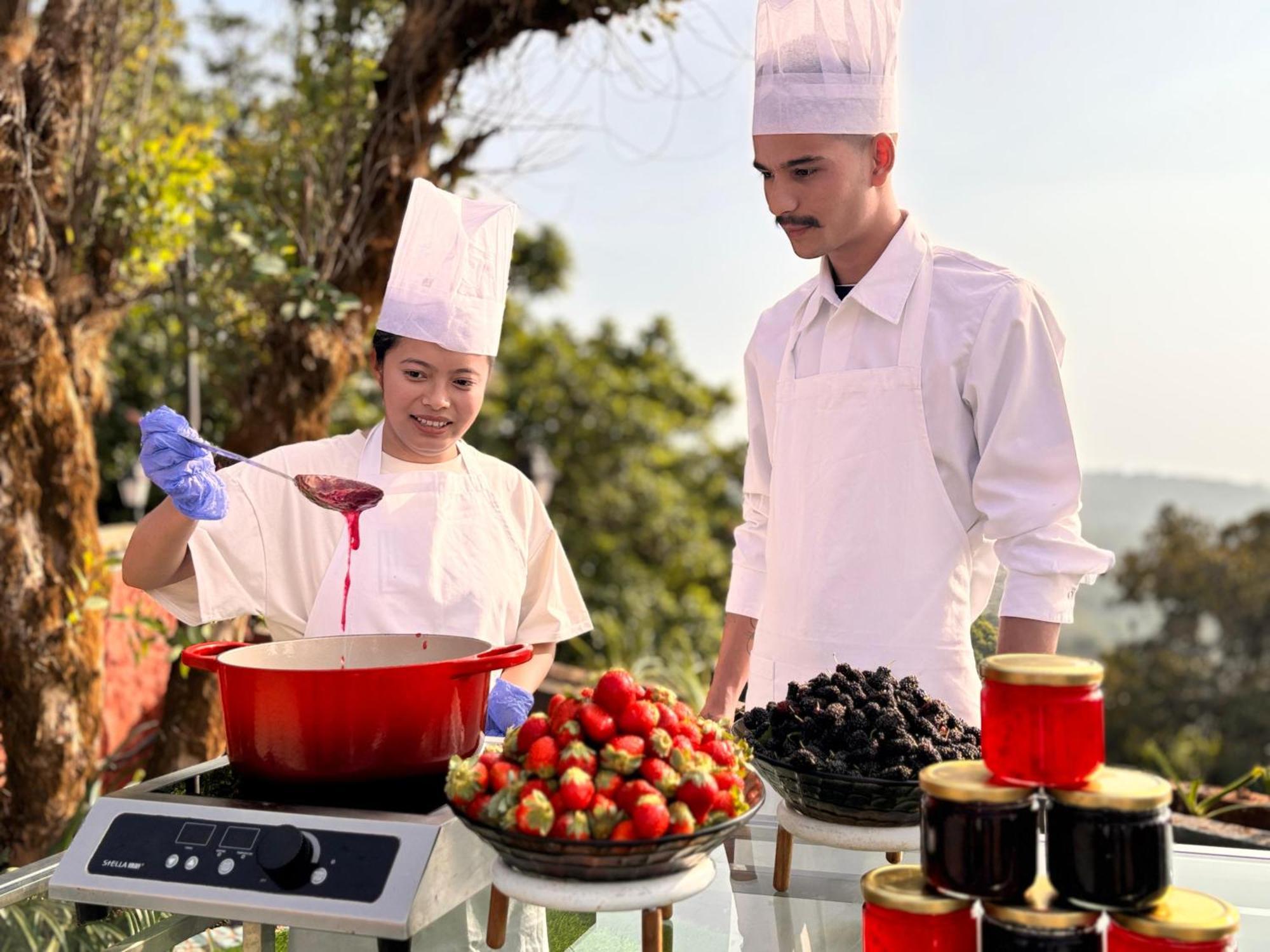 Fountain, Mahabaleshwar - Ihcl Seleqtions Otel Dış mekan fotoğraf